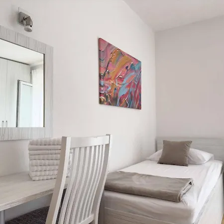 Apartments Paladin Makarska Exterior photo