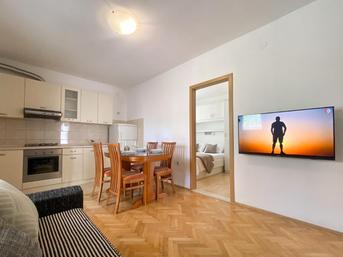 Paladin Apartment *