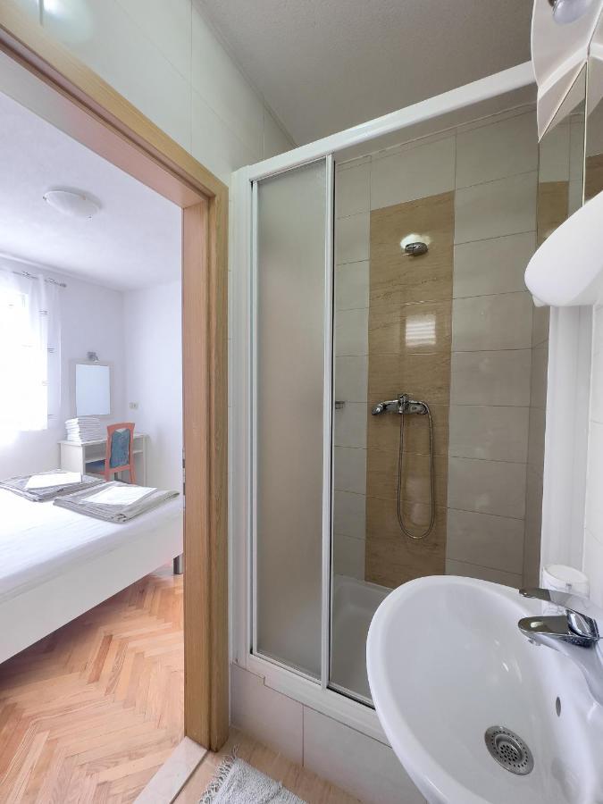 Paladin Apartment *