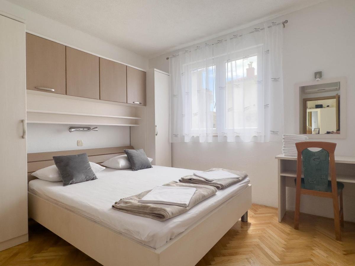 Paladin Apartment