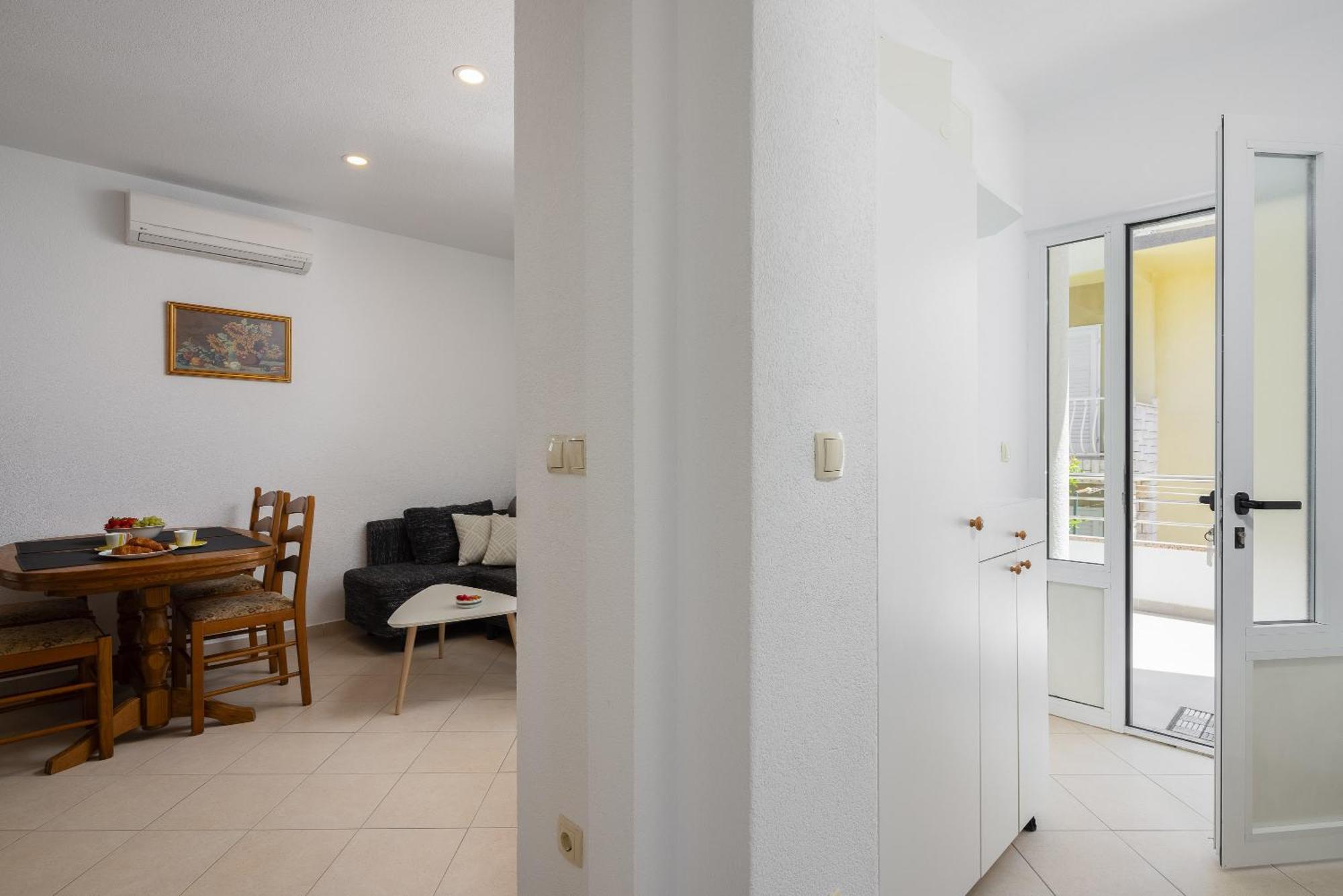 Paladin Appartamento Makarska